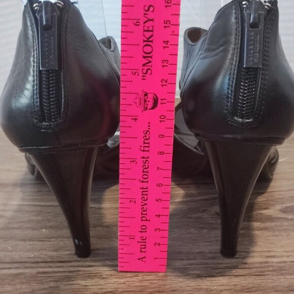 Kenneth Cole Reaction Sandals size 8 M Black High heel Leather Cross Strap - Picture 6 of 13